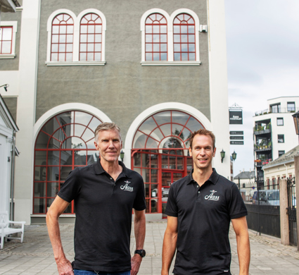 Kontakt aass bakgrunsbilde